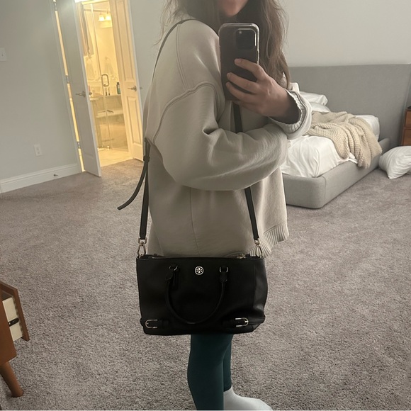 Tory Burch Robinson mini square tote - Picture 4 of 5